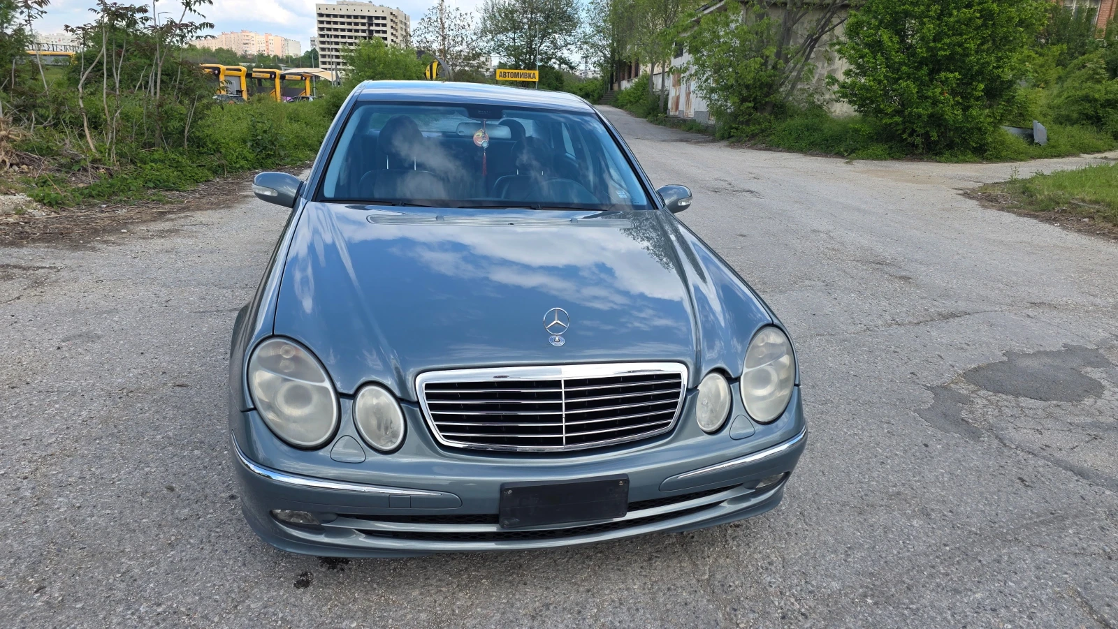 Mercedes-Benz E 270 2.7cdi