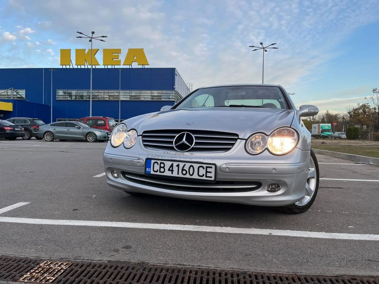 Mercedes-Benz CLK, снимка 9 - Автомобили и джипове - 54599132