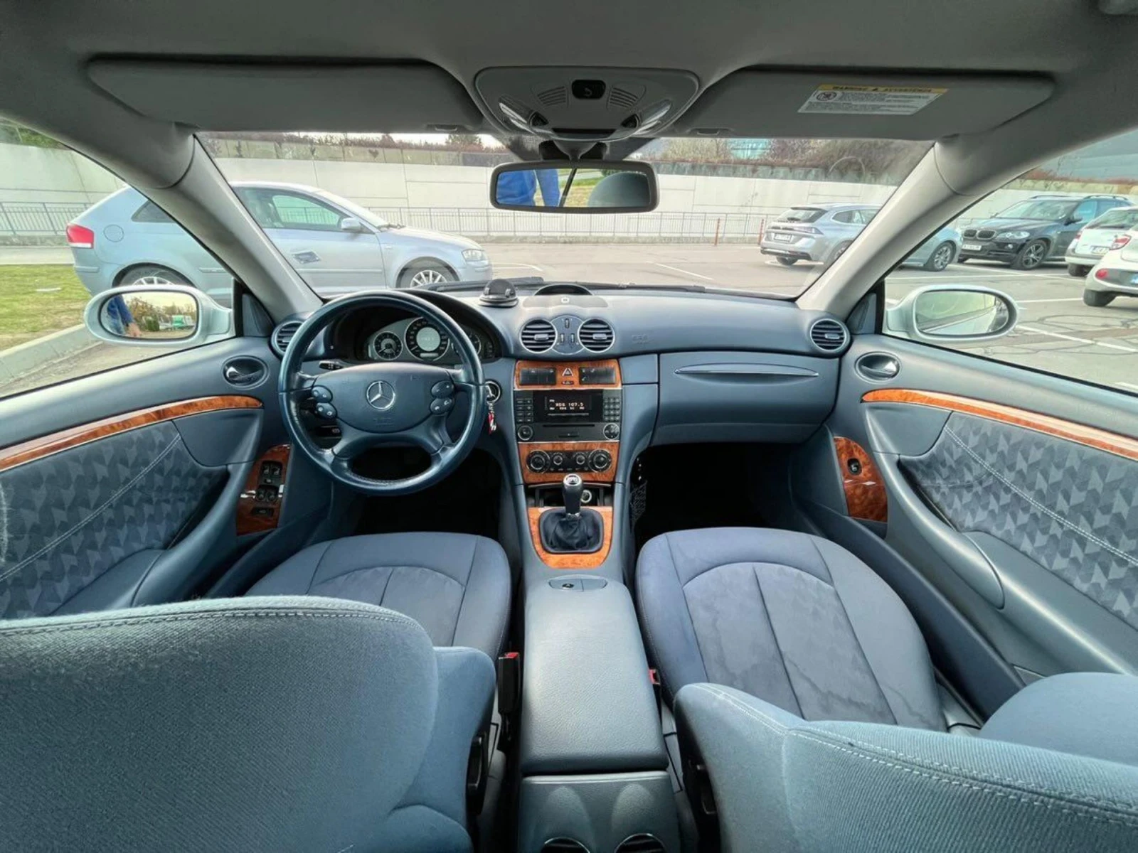 Mercedes-Benz CLK, снимка 5 - Автомобили и джипове - 54599132