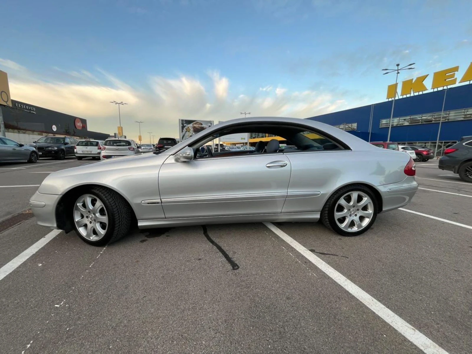 Mercedes-Benz CLK, снимка 3 - Автомобили и джипове - 54599132