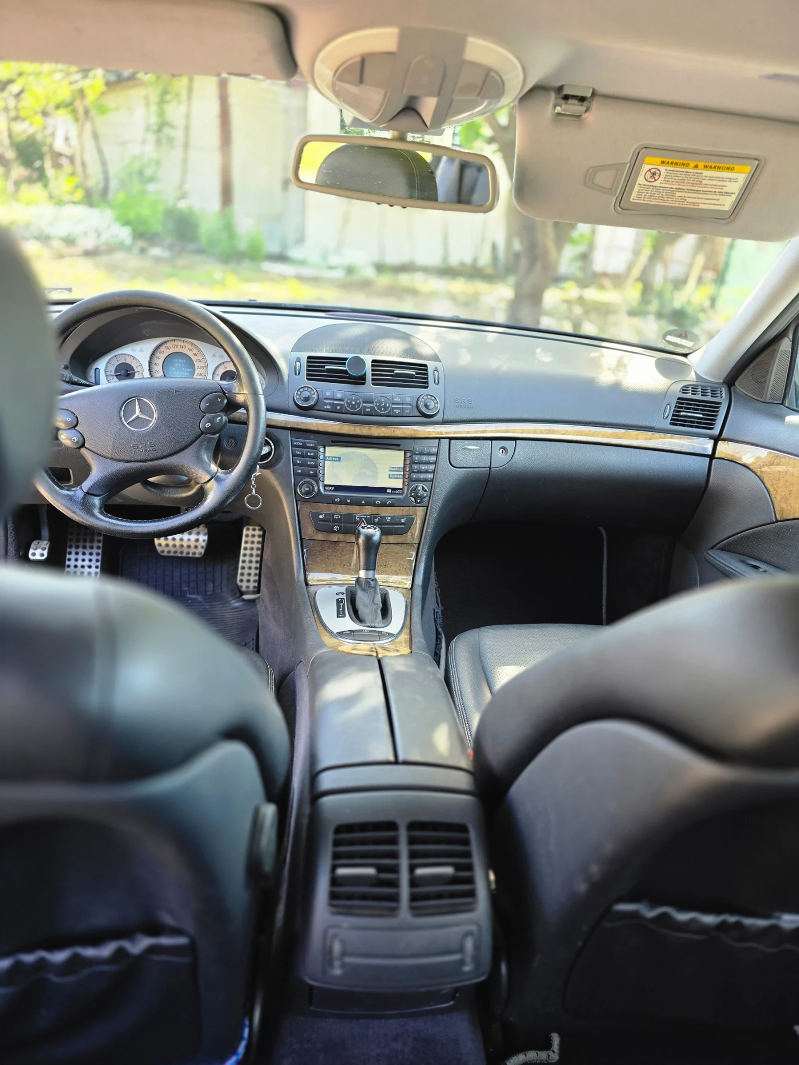 Mercedes-Benz E 320 CDI, снимка 8 - Автомобили и джипове - 54660959