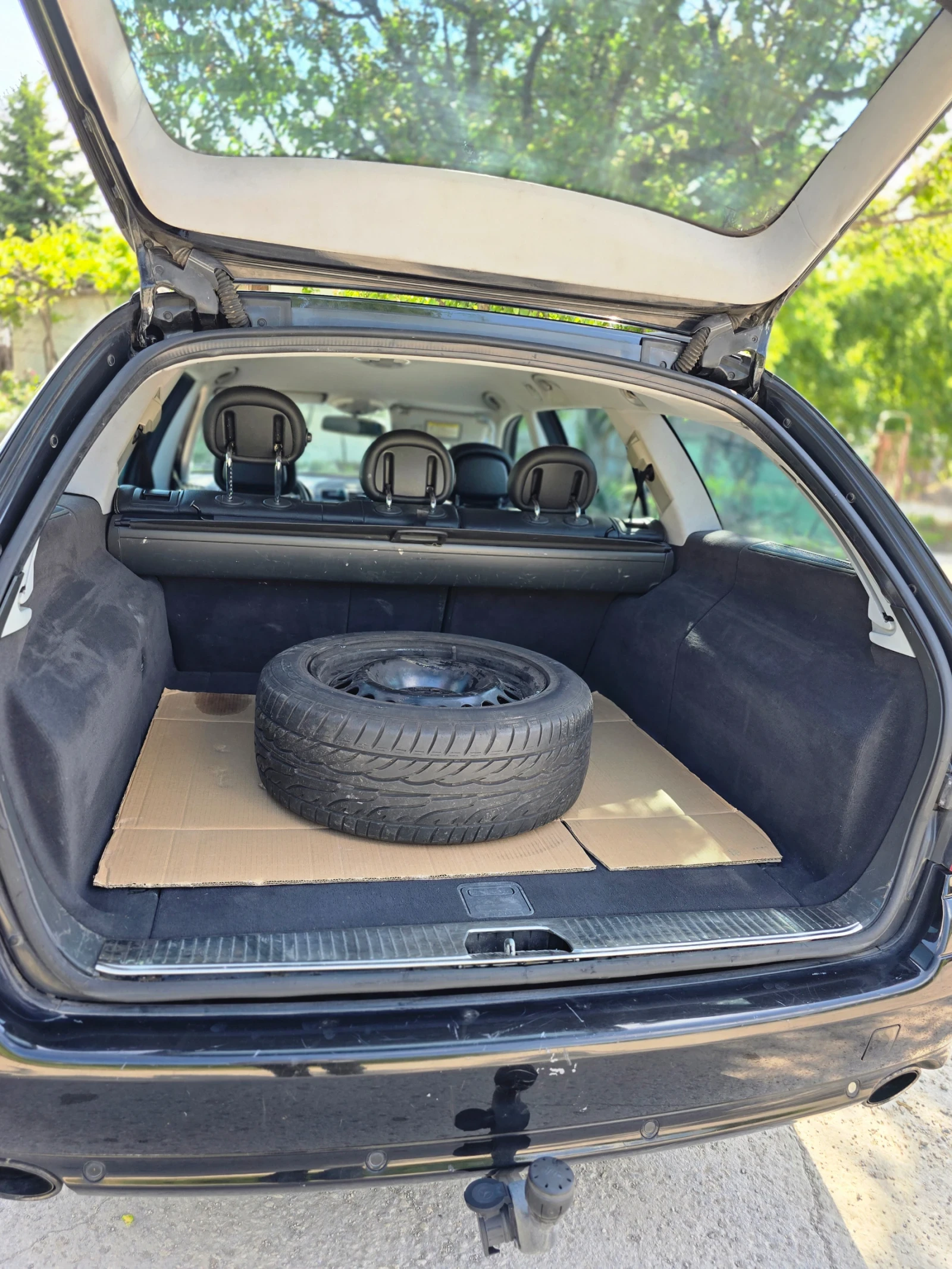 Mercedes-Benz E 320 CDI, снимка 5 - Автомобили и джипове - 54660959