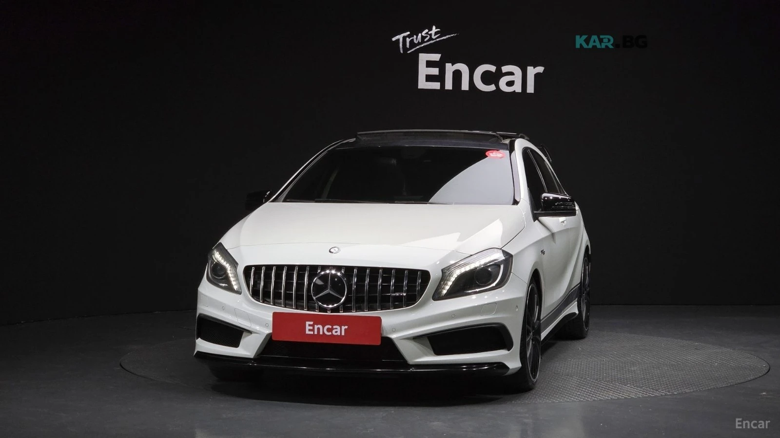 Mercedes-Benz A45 AMG * 4MATIC* КОЖА* ПОДГРЕВ* ПАНОРАМА* NAVI* , снимка 3 - Автомобили и джипове - 54868924