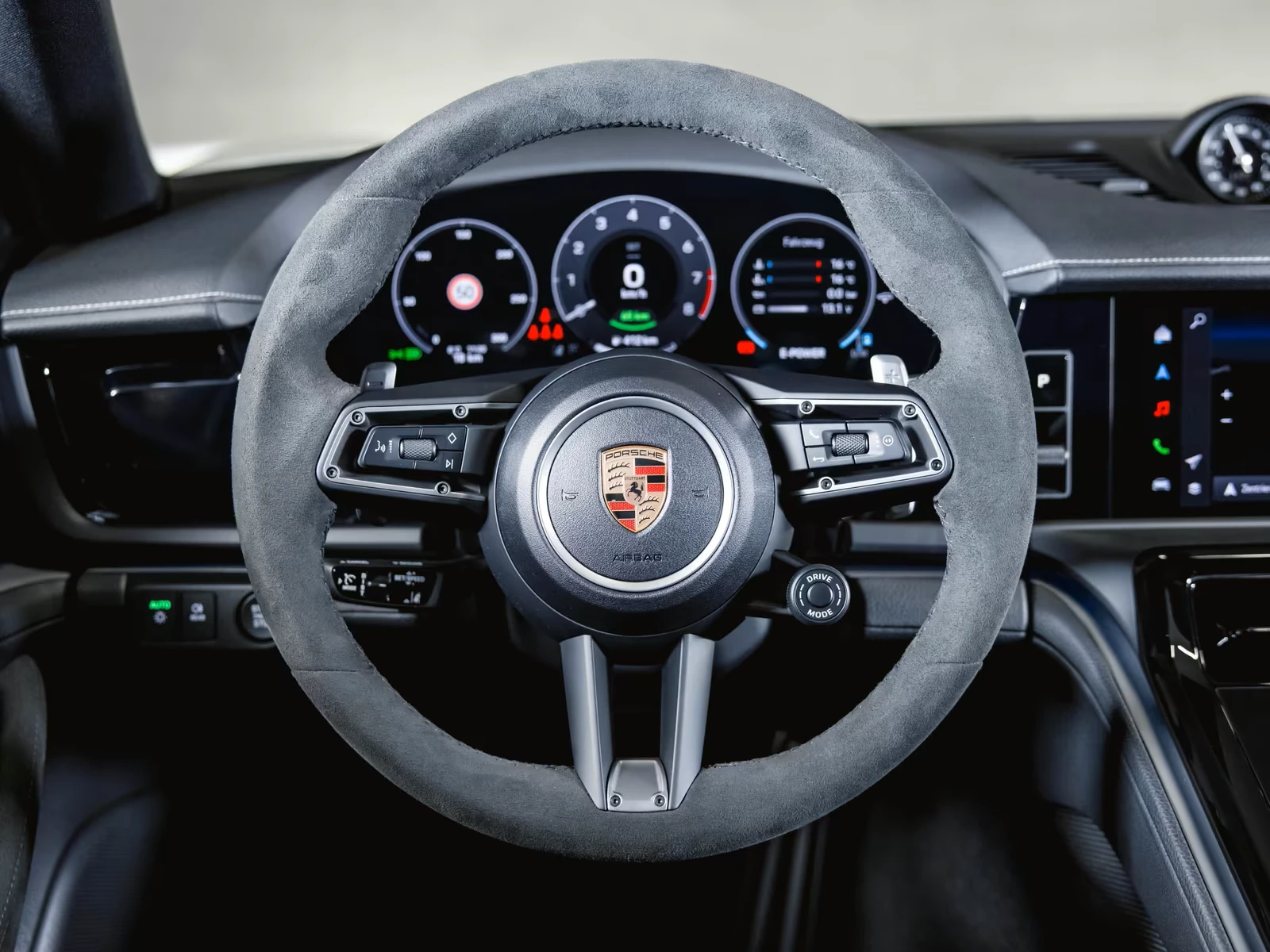Porsche Panamera 4* E-HYBRID* HYPER* DISTR* 360CAM* MEMORY* KEYLESS, снимка 9 - Автомобили и джипове - 55096993