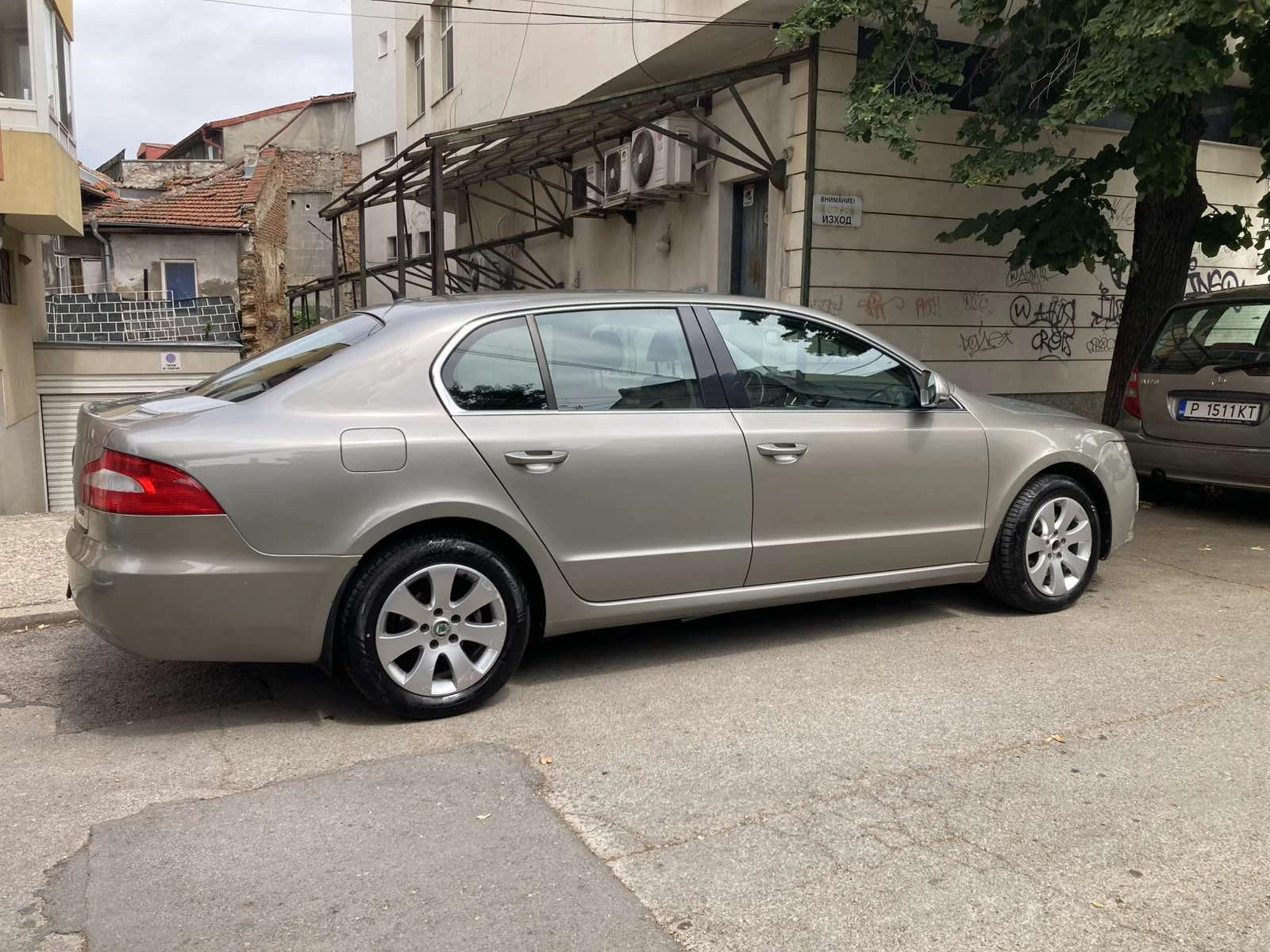 Skoda Superb 2, снимка 6 - Автомобили и джипове - 55375020