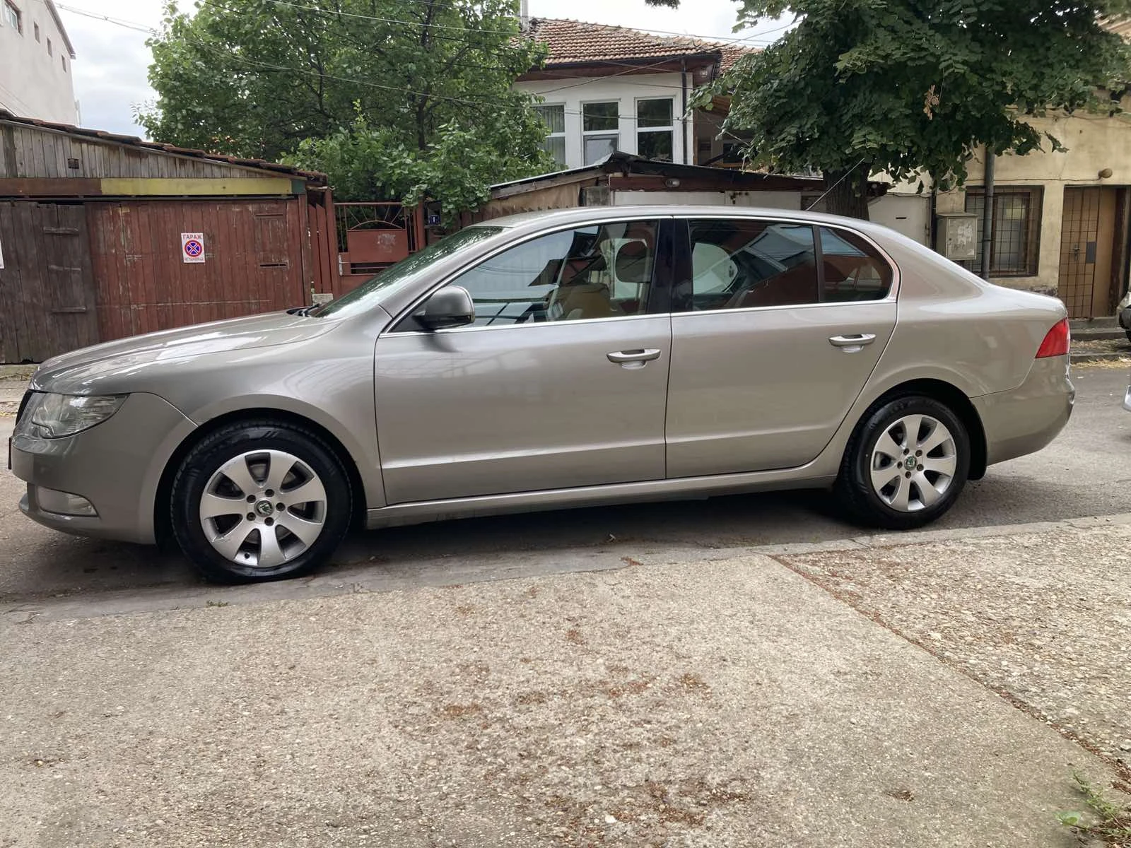 Skoda Superb 2, снимка 7 - Автомобили и джипове - 55375020