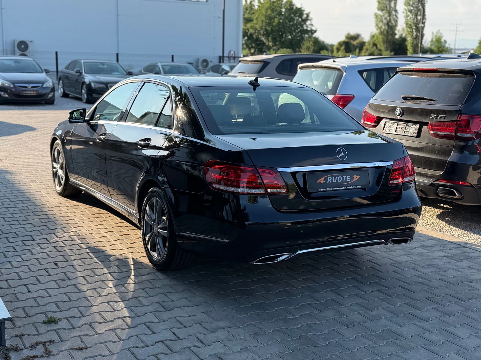 Mercedes-Benz E 220 CDi Avantgarde * 9G-Tronic* , снимка 6 - Автомобили и джипове - 55413005