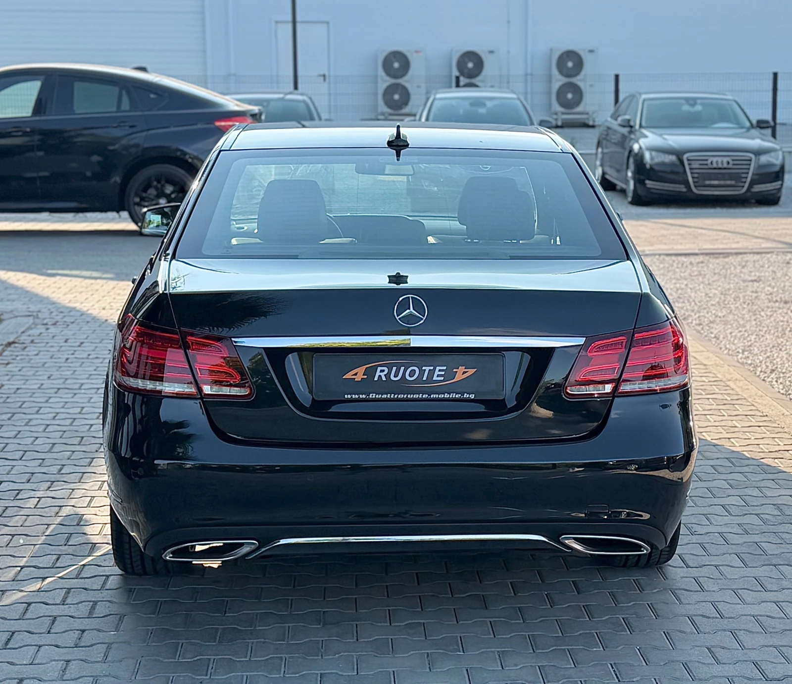 Mercedes-Benz E 220 CDi Avantgarde * 9G-Tronic* , снимка 5 - Автомобили и джипове - 55413005