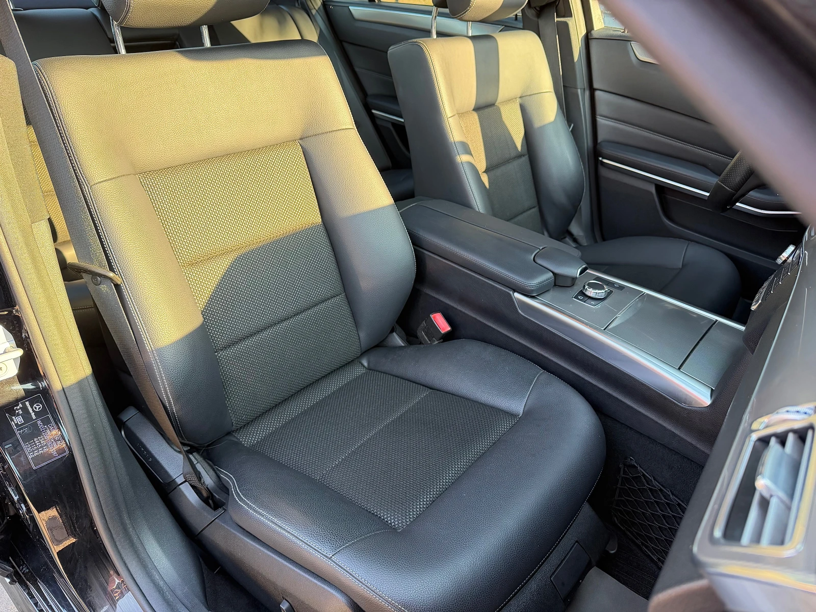 Mercedes-Benz E 220 CDi Avantgarde * 9G-Tronic* , снимка 10 - Автомобили и джипове - 55413005