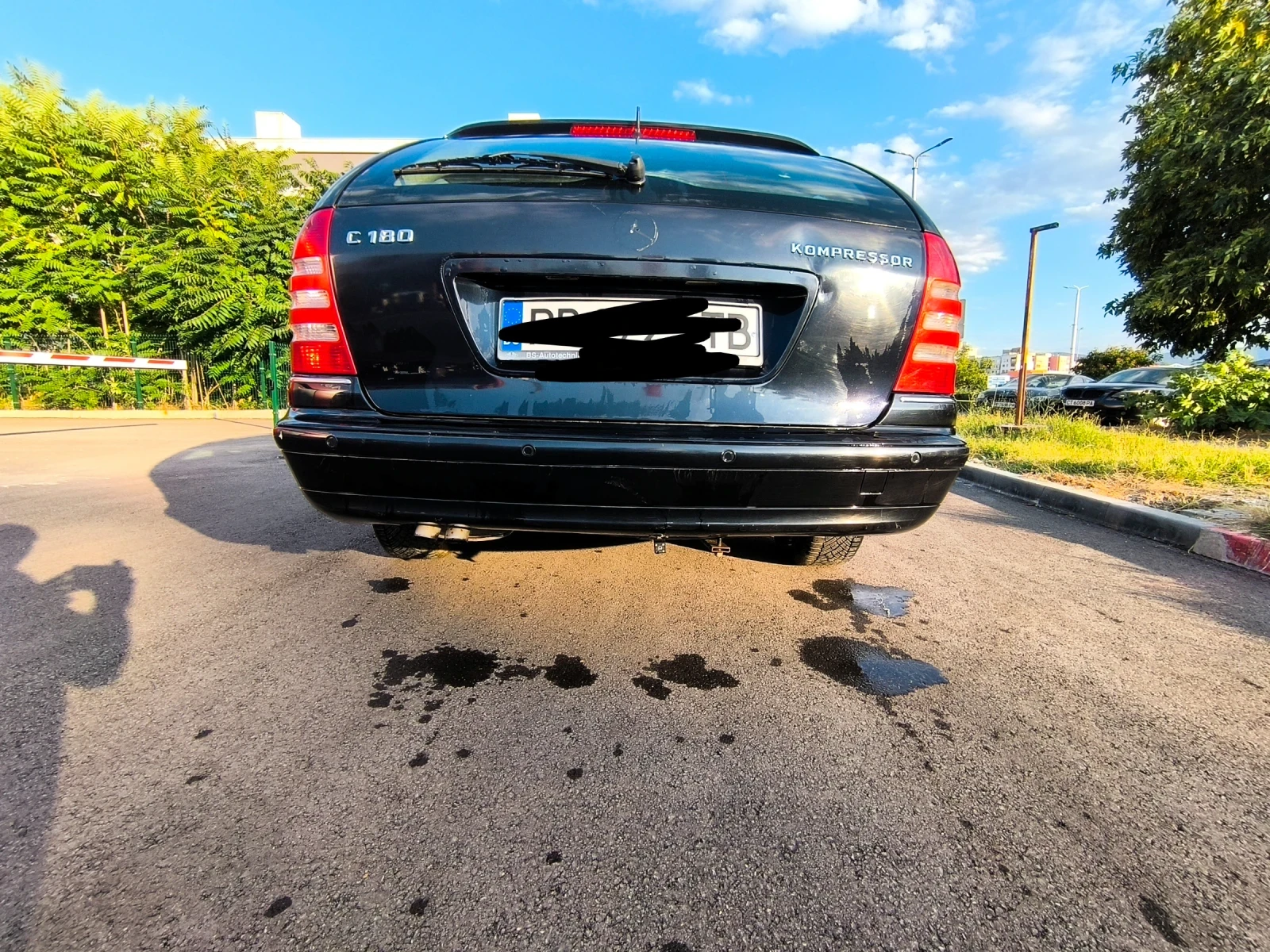 Mercedes-Benz 180 Компресор газ-бензин, снимка 4 - Автомобили и джипове - 55451523