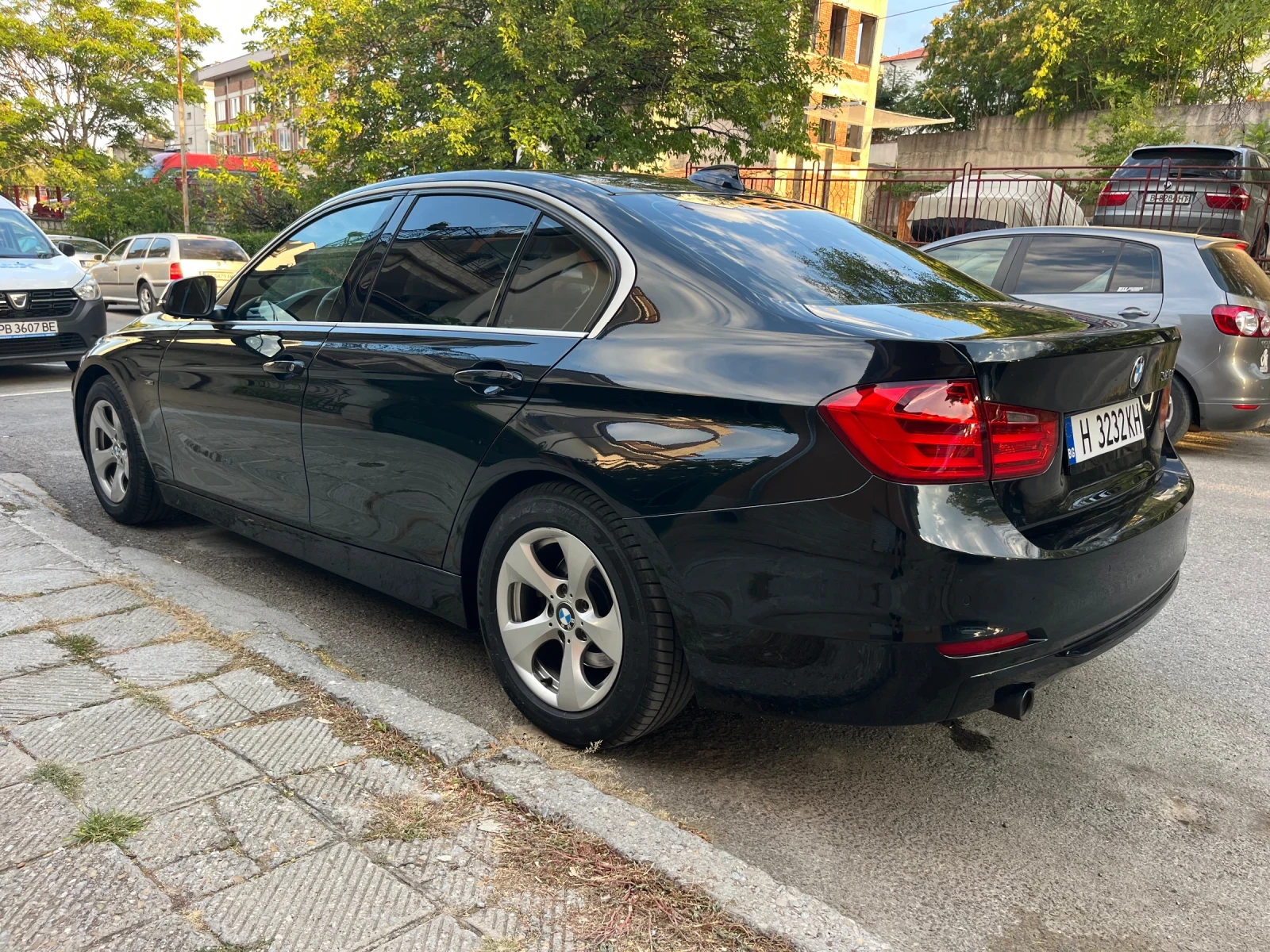 BMW 320 2.0d 163кс, снимка 3 - Автомобили и джипове - 55791497