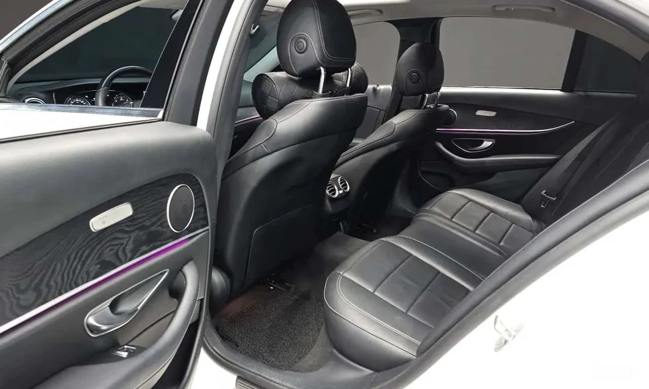Mercedes-Benz E 220, снимка 11 - Автомобили и джипове - 56689584