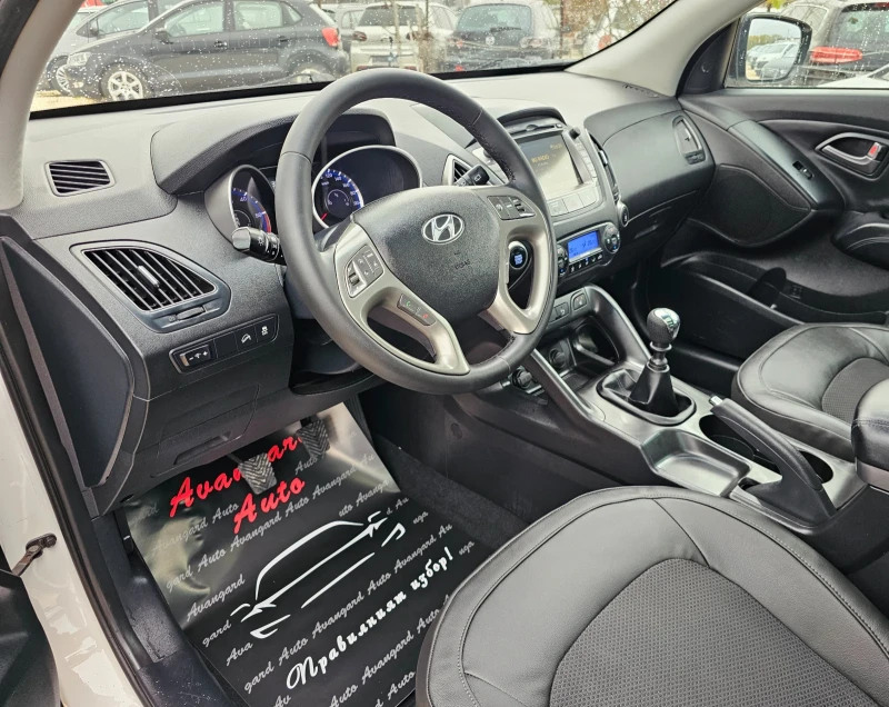 Hyundai IX35 1.7CRDI, Face, снимка 8 - Автомобили и джипове - 47973592