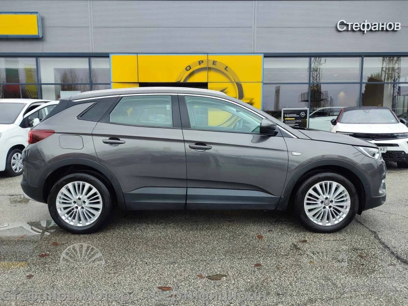 Opel Grandland X Business INNOVATION 1.5 D (130HP) MT6, снимка 5 - Автомобили и джипове - 48212072