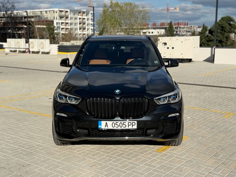 BMW X5 40i M pckg, Massage, Skylounge, снимка 2 - Автомобили и джипове - 52615390
