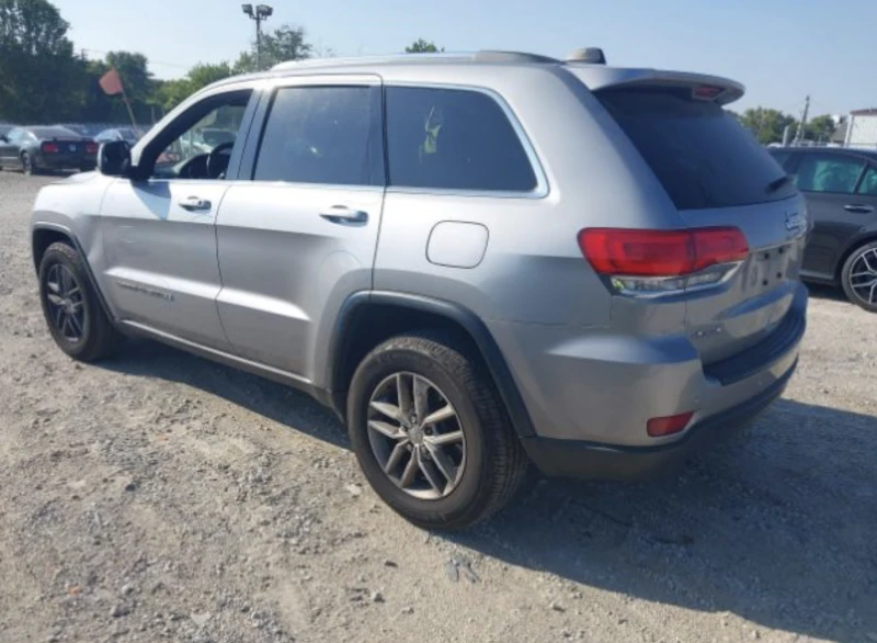 Jeep Grand cherokee LAREDO| 4X4, снимка 3 - Автомобили и джипове - 52696637