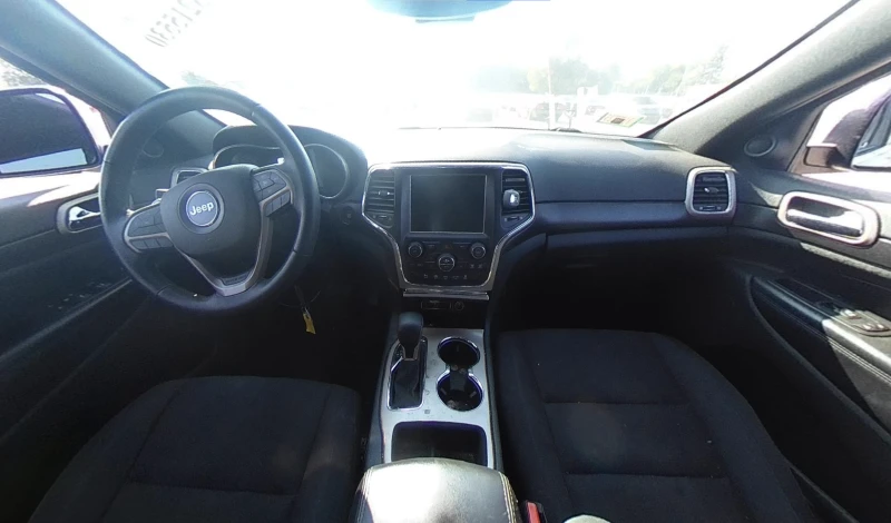 Jeep Grand cherokee LAREDO| 4X4, снимка 5 - Автомобили и джипове - 52696637