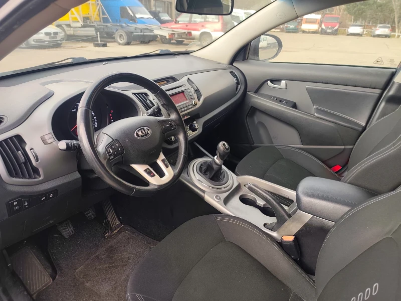 Kia Sportage 1.6 gaz 160000km, снимка 10 - Автомобили и джипове - 52921073