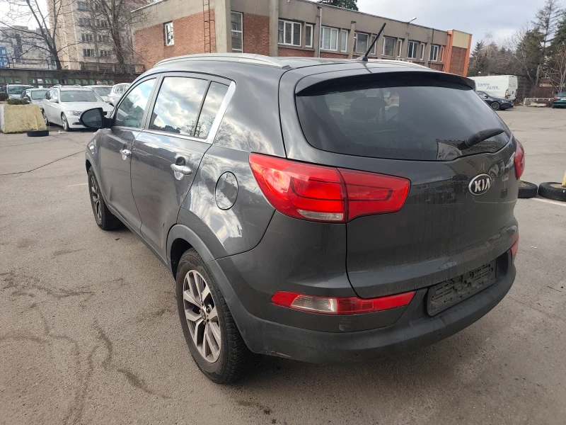 Kia Sportage 1.6 gaz 160000km, снимка 7 - Автомобили и джипове - 52921073
