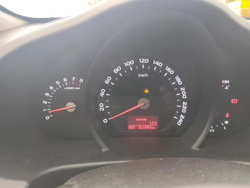 Kia Sportage 1.6 gaz 160000km, снимка 15 - Автомобили и джипове - 52921073