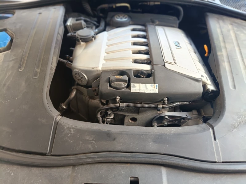 VW Touareg 3.2, снимка 3 - Автомобили и джипове - 52938872