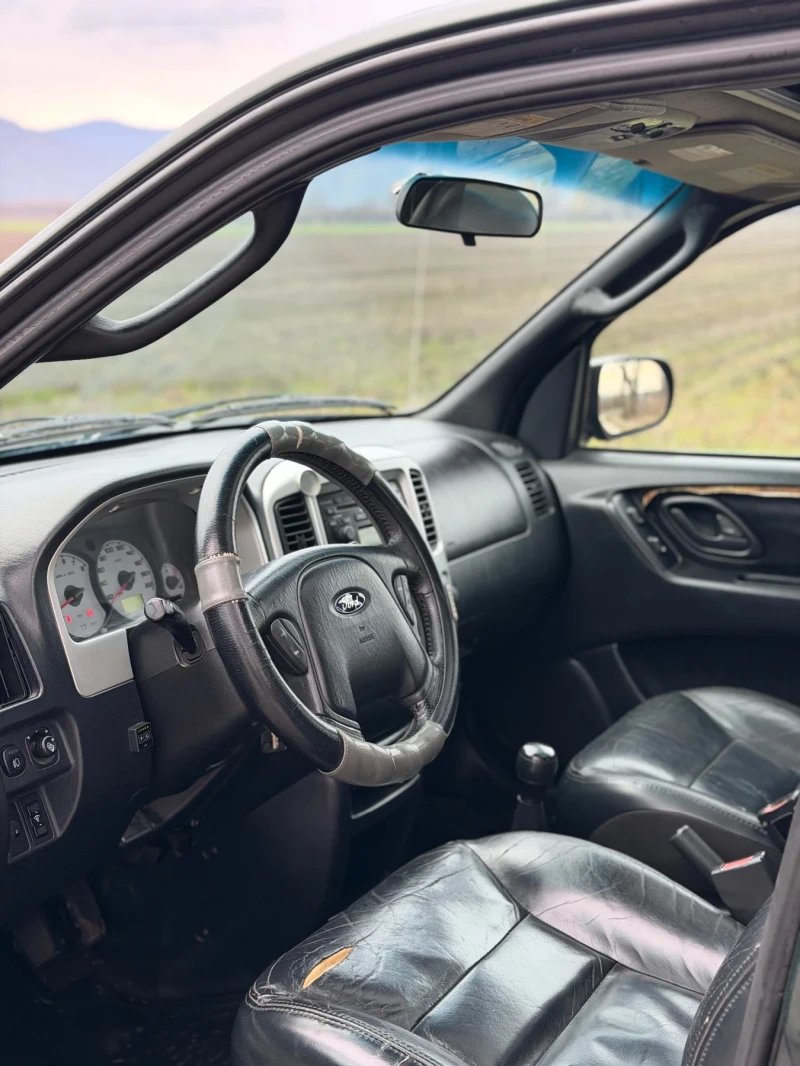 Ford Maverick, снимка 7 - Автомобили и джипове - 52977650