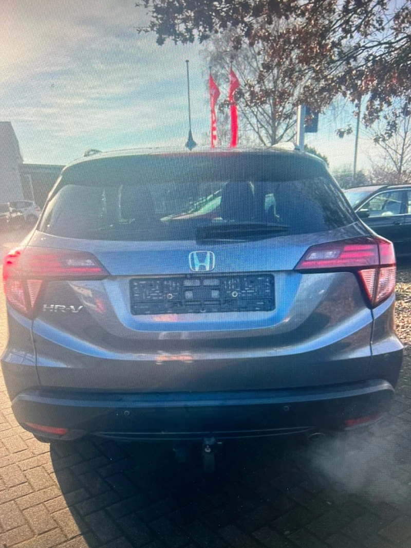 Honda Hr-v 1.5I-VTEC, EXECUTIVE, снимка 4 - Автомобили и джипове - 53165285