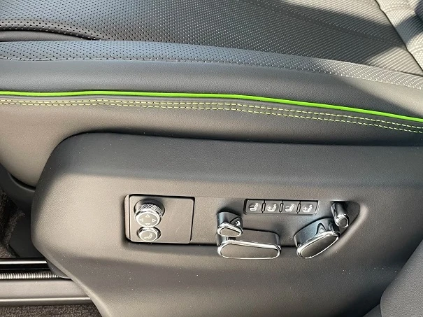Bentley Bentayga S V8 = Touring Specification = �������� | Mobile.bg � ����������� 7