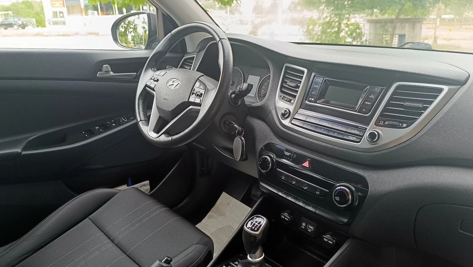 Hyundai Tucson 1.6i | Mobile.bg — изображение 11