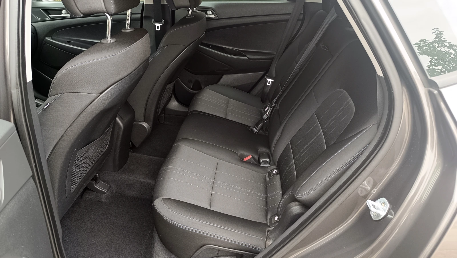 Hyundai Tucson 1.6i | Mobile.bg — изображение 15