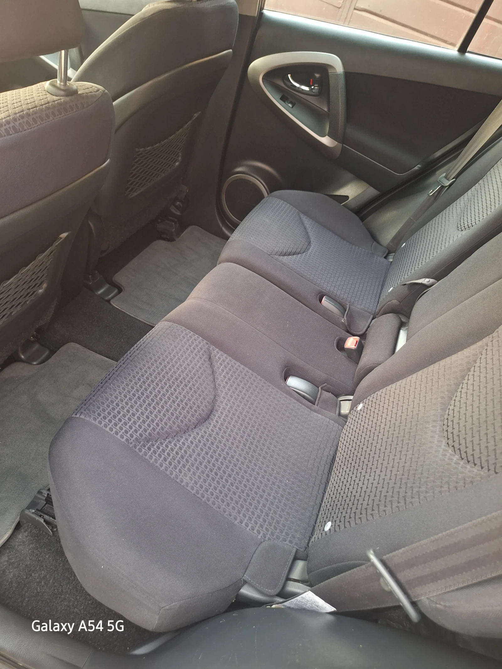 Toyota Rav4  - изображение 5
