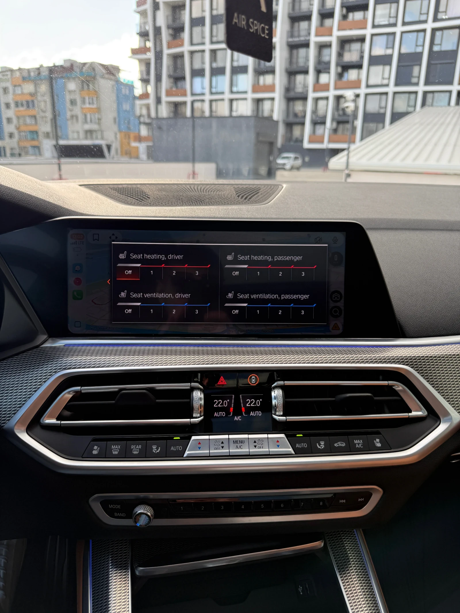 BMW X5 40i M pckg, Massage, Skylounge | Mobile.bg   15