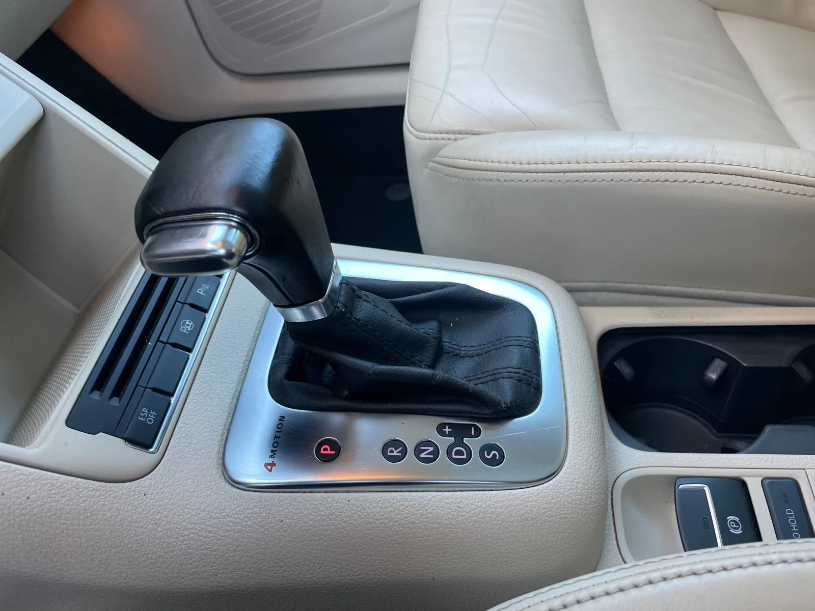 VW Tiguan 2.0TDi 140 �.�. 4Motion FULL �������� | Mobile.bg � ����������� 6