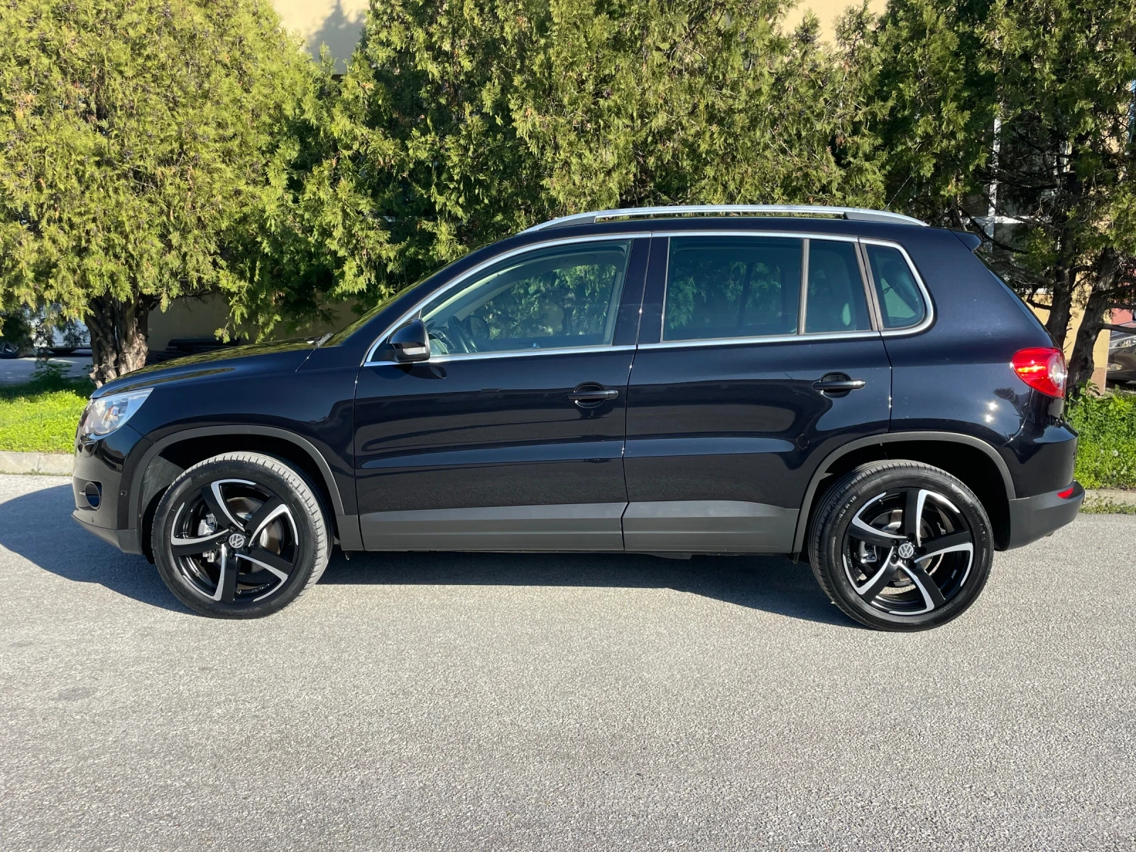 VW Tiguan 2.0TDi 140 �.�. 4Motion FULL �������� | Mobile.bg � ����������� 2