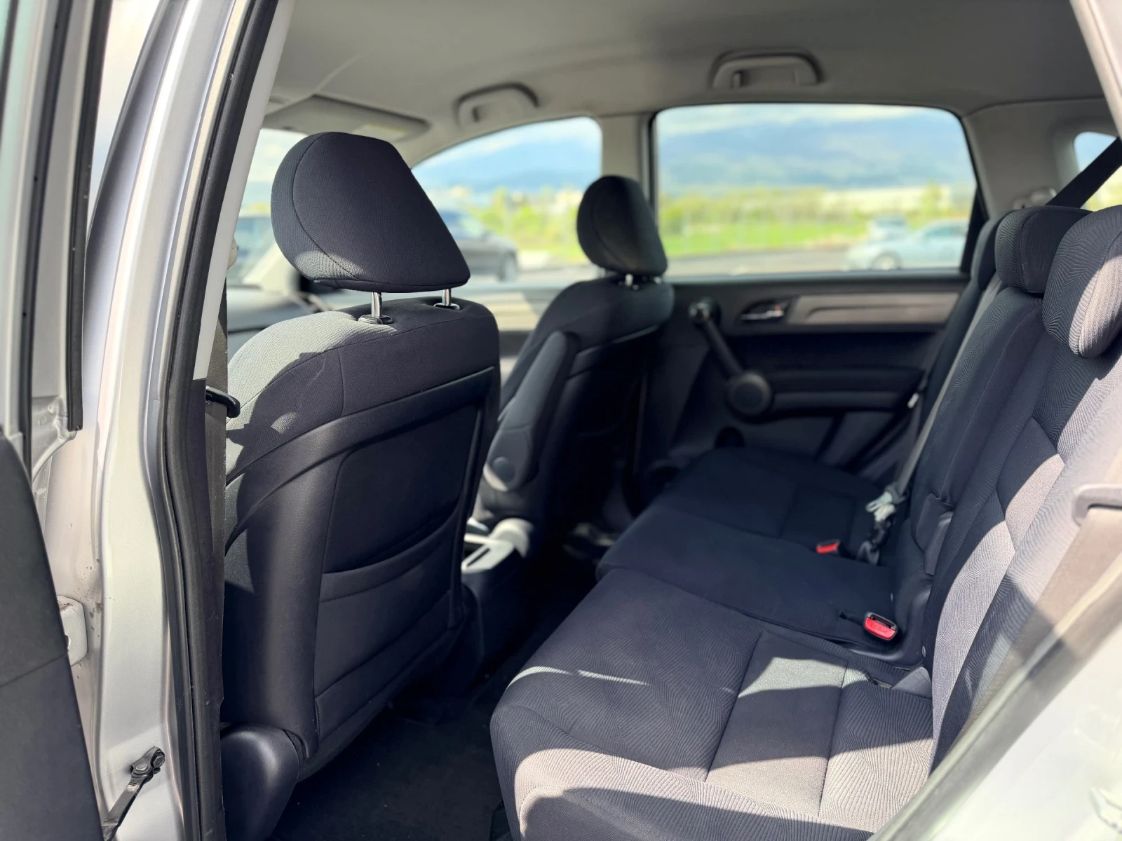 Honda Cr-v 2.2Cdti face lift Лизинг през Уникредит по 187евро, снимка 14 - Автомобили и джипове - 53335351