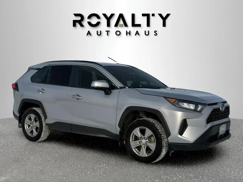 Toyota Rav4 Hybrid LE AWD - изображение 2