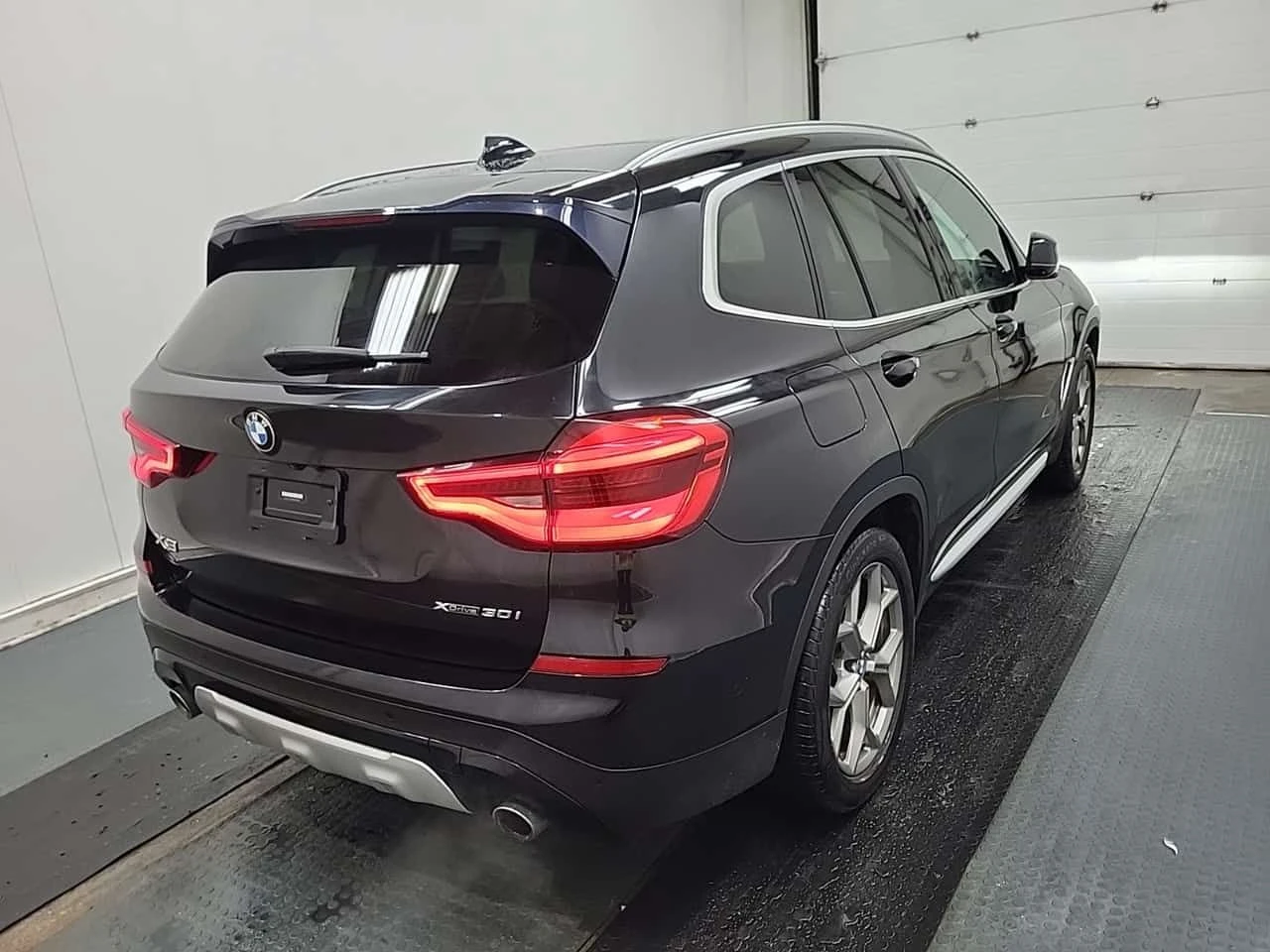 BMW X3 * XDRIVE30I * CARFAX * 2 КЛЮЧА * ПАНОРАМА * , снимка 3 - Автомобили и джипове - 53831511