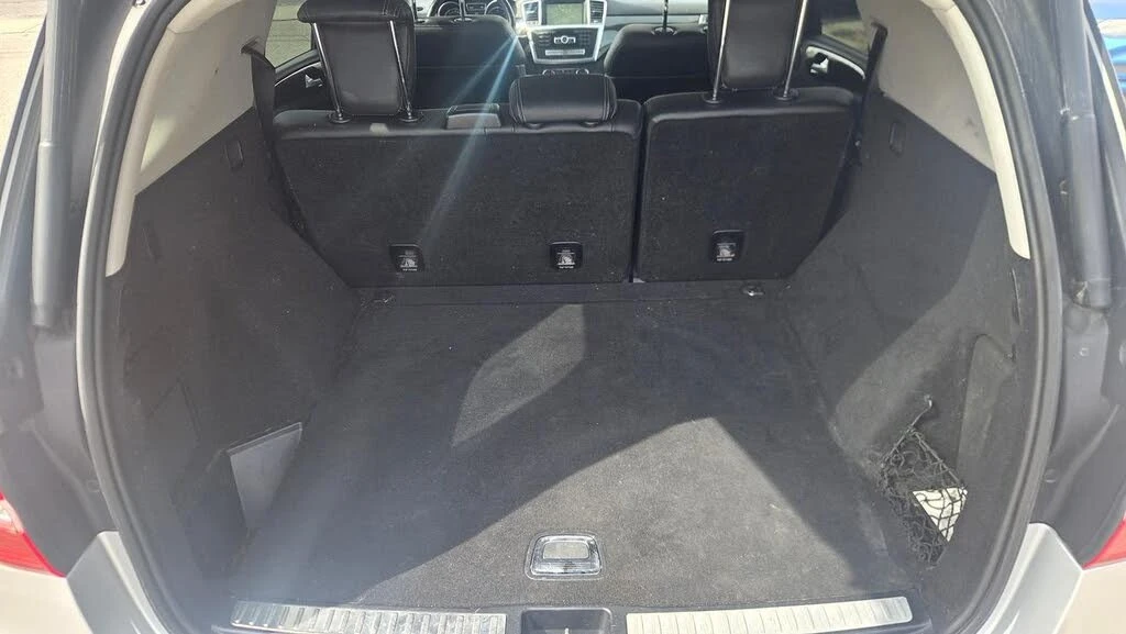 Mercedes-Benz ML 350 BlueTEC* 4MATIC* AвтоКредит * (ЦЕНА ДО БГ), снимка 11 - Автомобили и джипове - 54021306