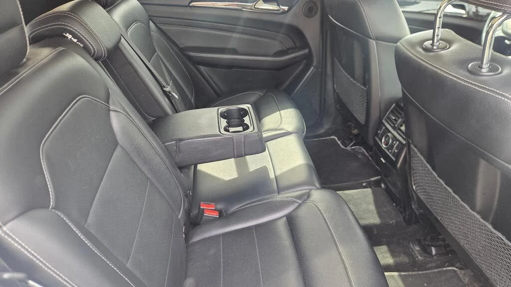 Mercedes-Benz ML 350 BlueTEC* 4MATIC* AвтоКредит * (ЦЕНА ДО БГ), снимка 9 - Автомобили и джипове - 54021306