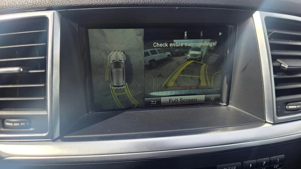 Mercedes-Benz ML 350 BlueTEC* 4MATIC* AвтоКредит * (ЦЕНА ДО БГ), снимка 14 - Автомобили и джипове - 54021306