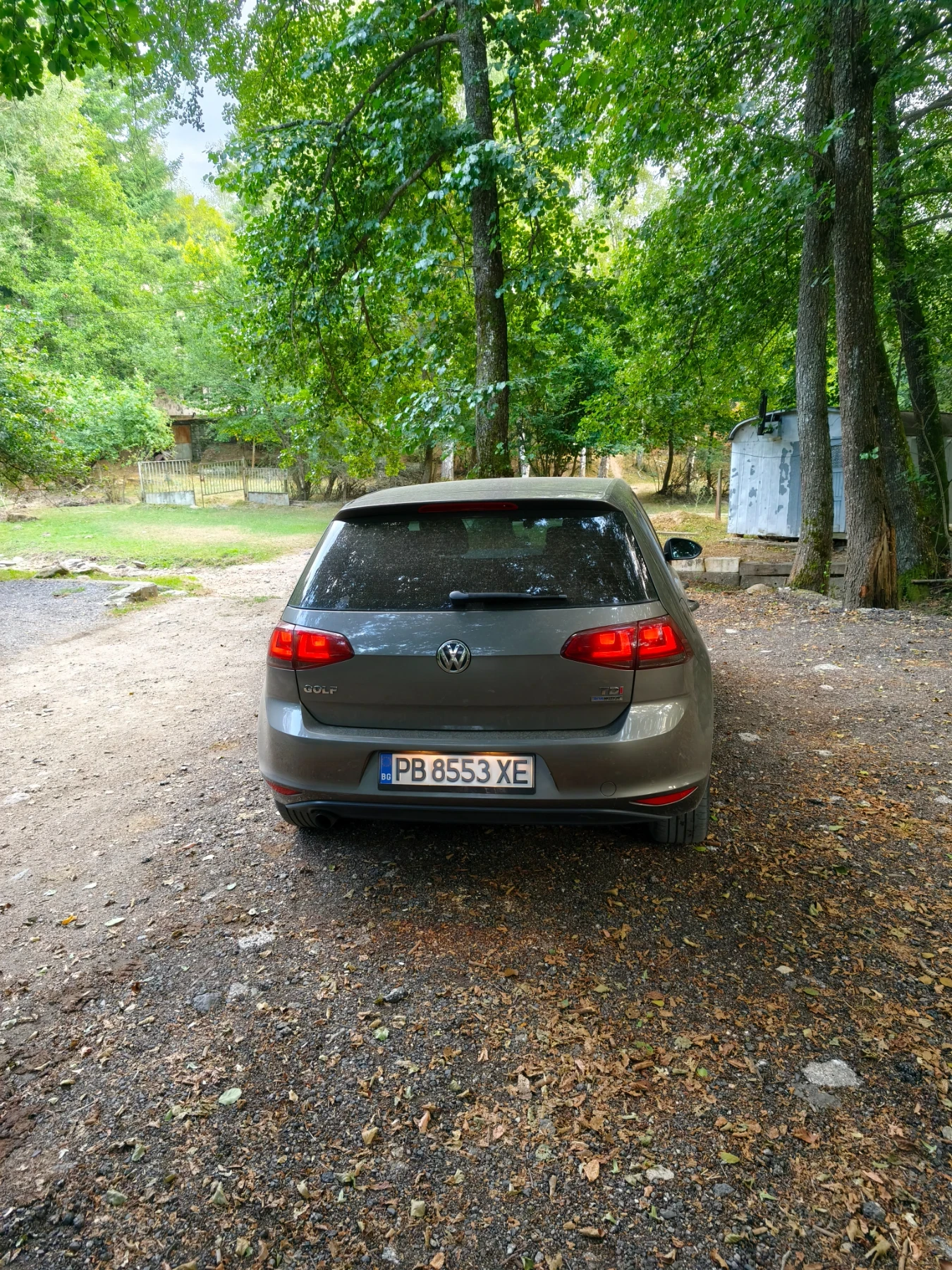 VW Golf Десен волан , снимка 5 - Автомобили и джипове - 56331587