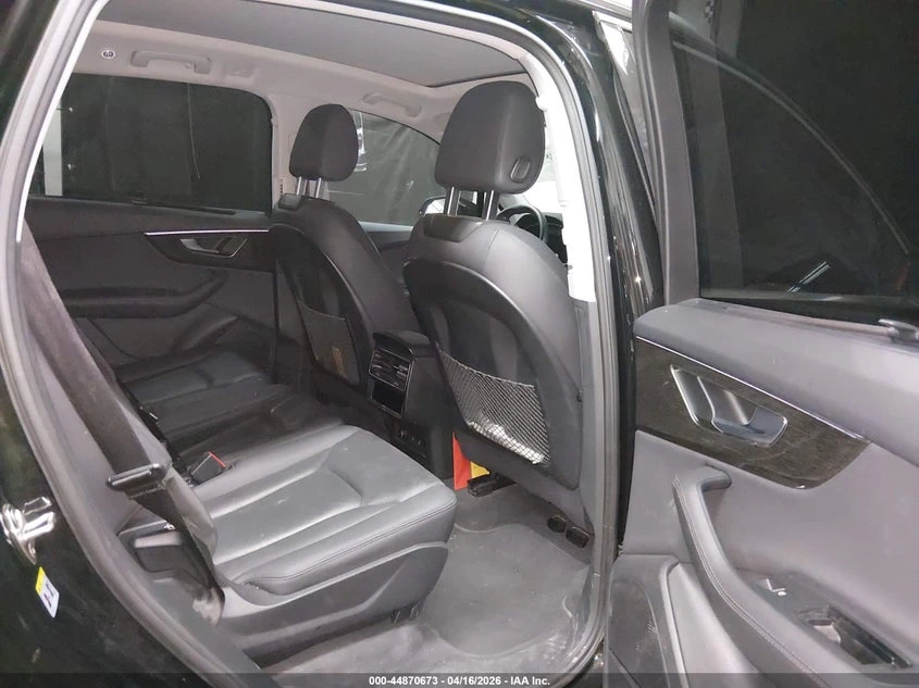 Audi Q7 3.0l Premium Plus 55 Tfsi Quattro Tiptronic, снимка 8 - Автомобили и джипове - 54571802