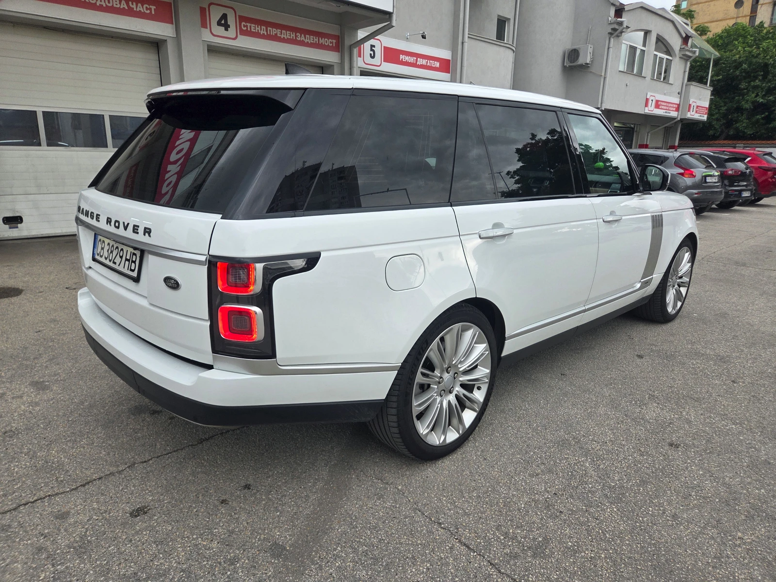 Land Rover Range rover 5.0 LONG/Autobiography, снимка 5 - Автомобили и джипове - 54748883