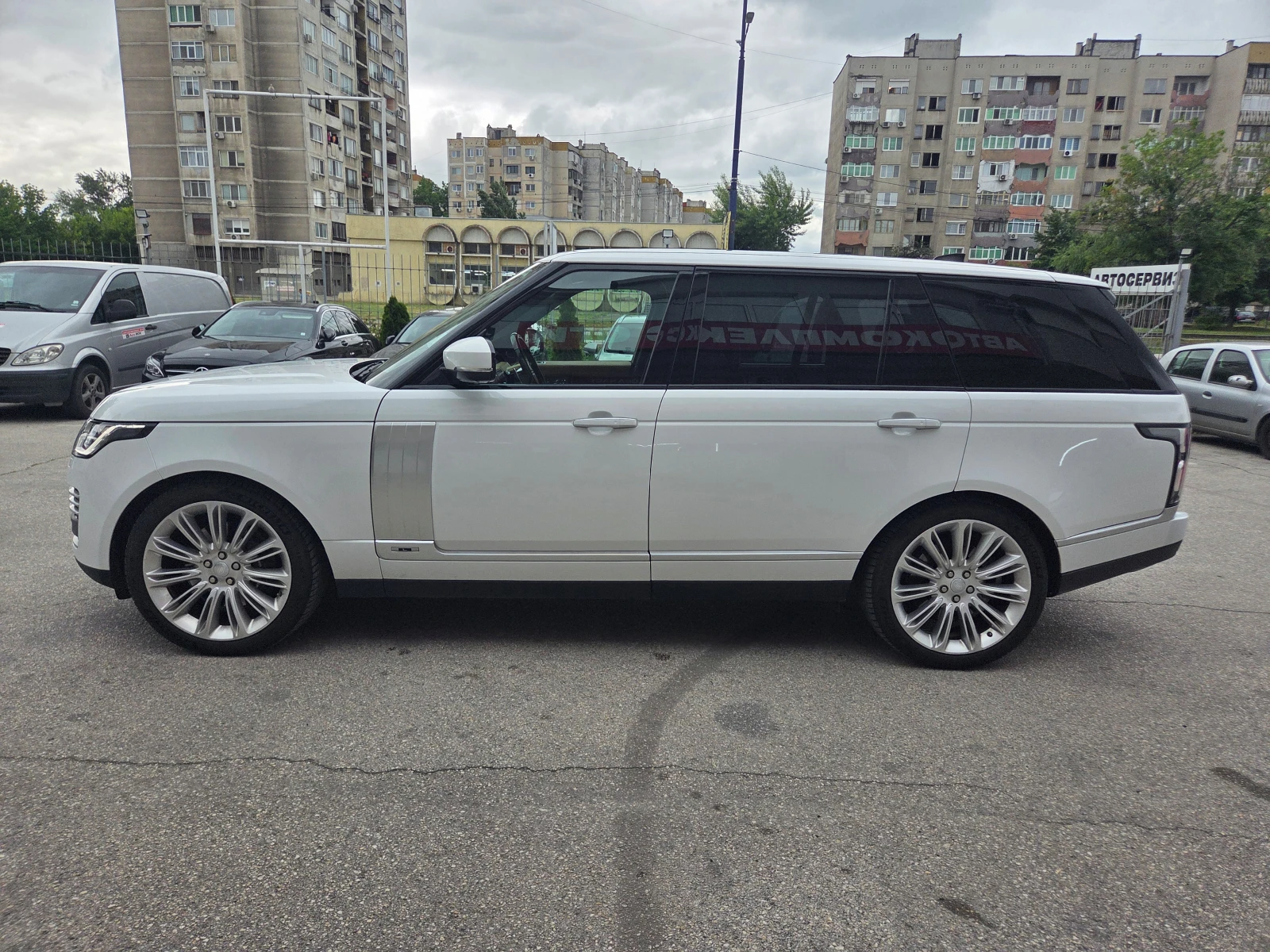 Land Rover Range rover 5.0 LONG/Autobiography, снимка 2 - Автомобили и джипове - 54748883