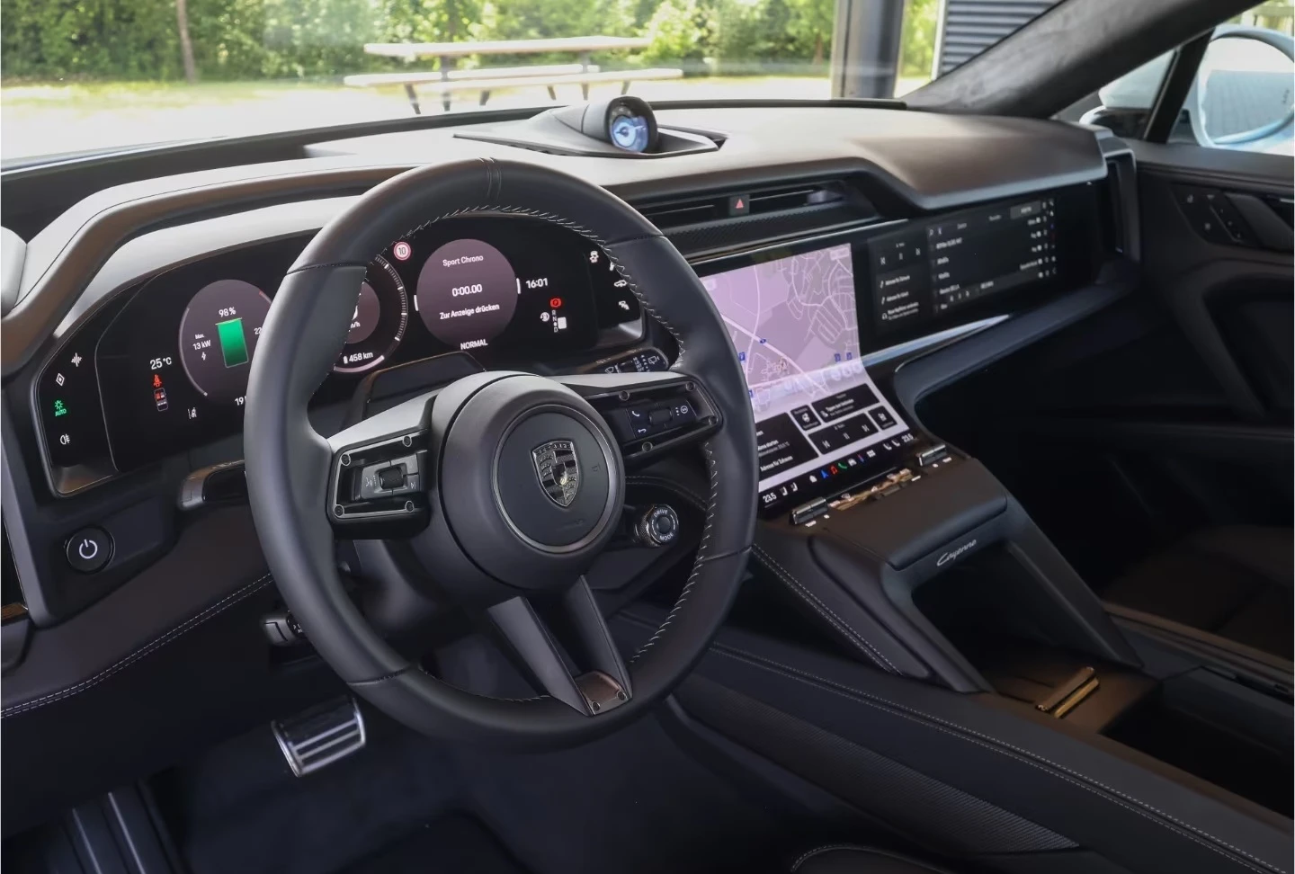 Porsche Cayenne TURBO ELECTRIC * NEW 2026* BOSE PANO SPORT-DESIGNЕ, снимка 8 - Автомобили и джипове - 54812427