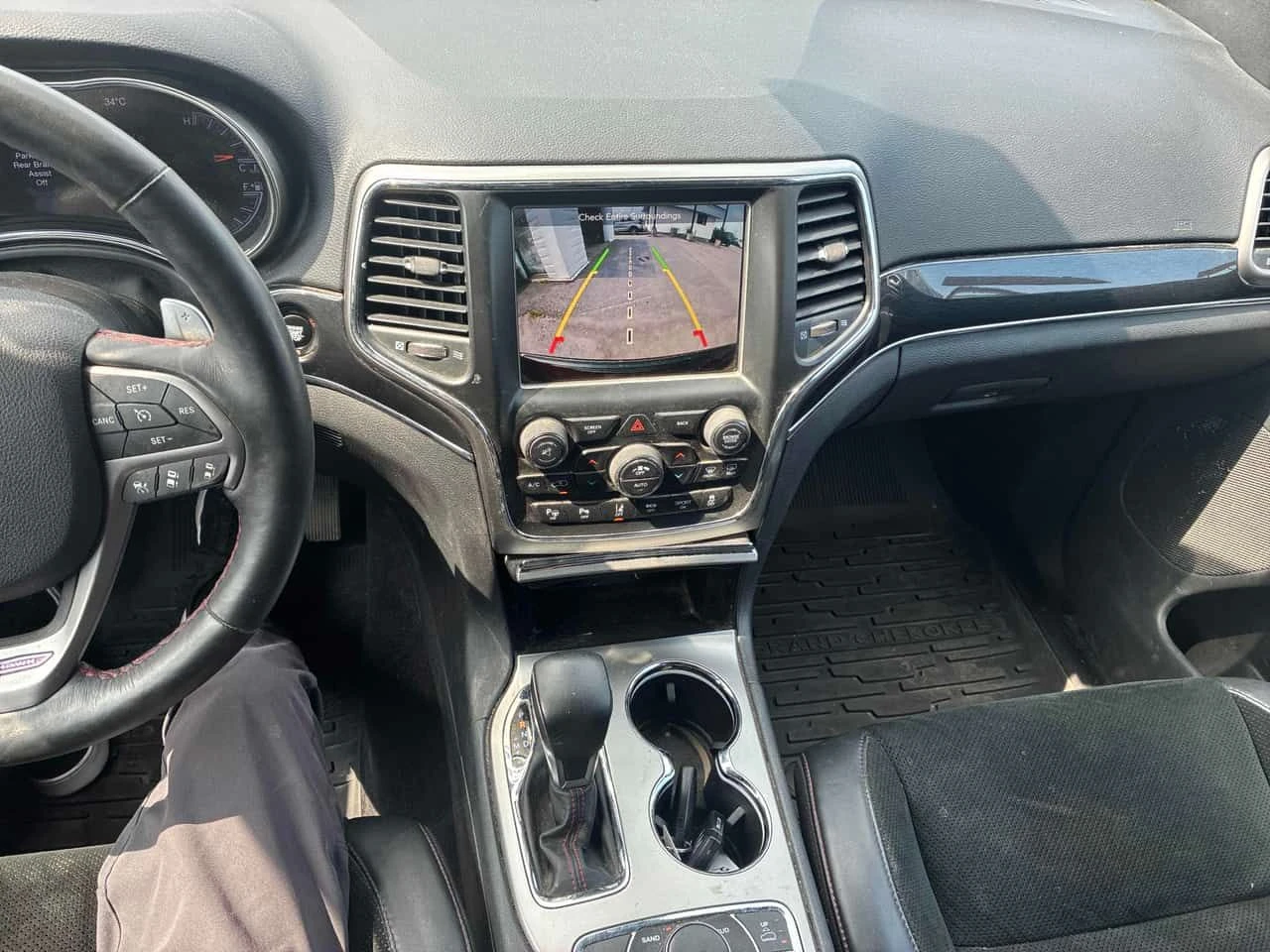 Jeep Grand cherokee * Trailhawk * PANO * ПОДГРЕВИ * KEYLESS * , снимка 9 - Автомобили и джипове - 55130916