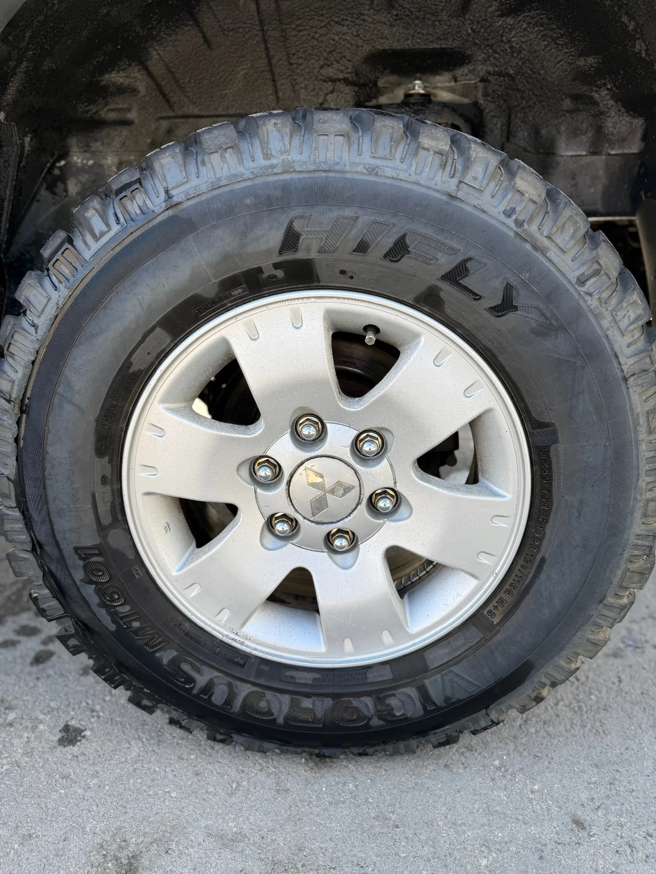 Mitsubishi Pajero, снимка 11 - Автомобили и джипове - 56179957