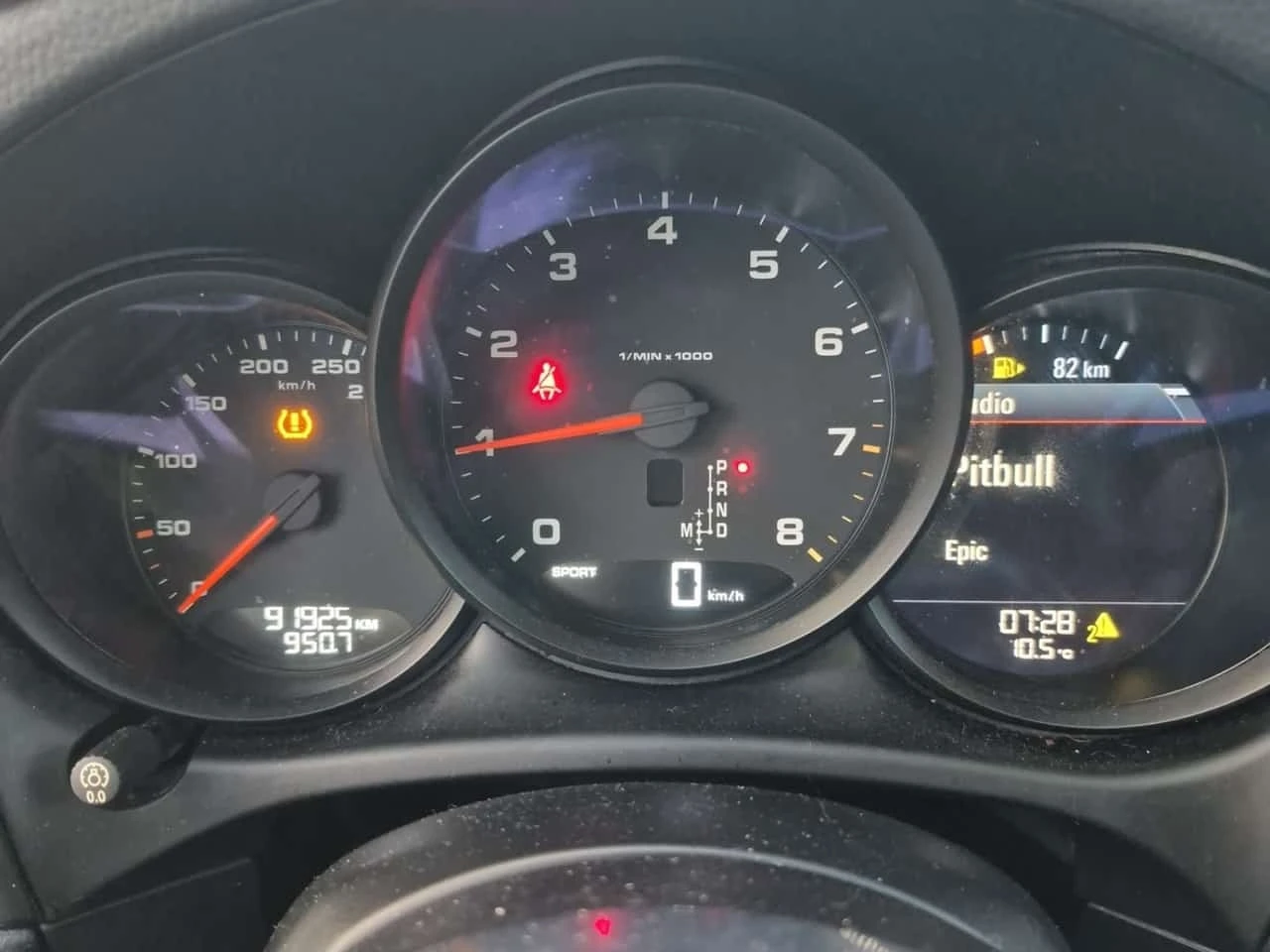 Porsche Macan * AWD 4dr * CARFAX * �����������*  | Mobile.bg � ����������� 9