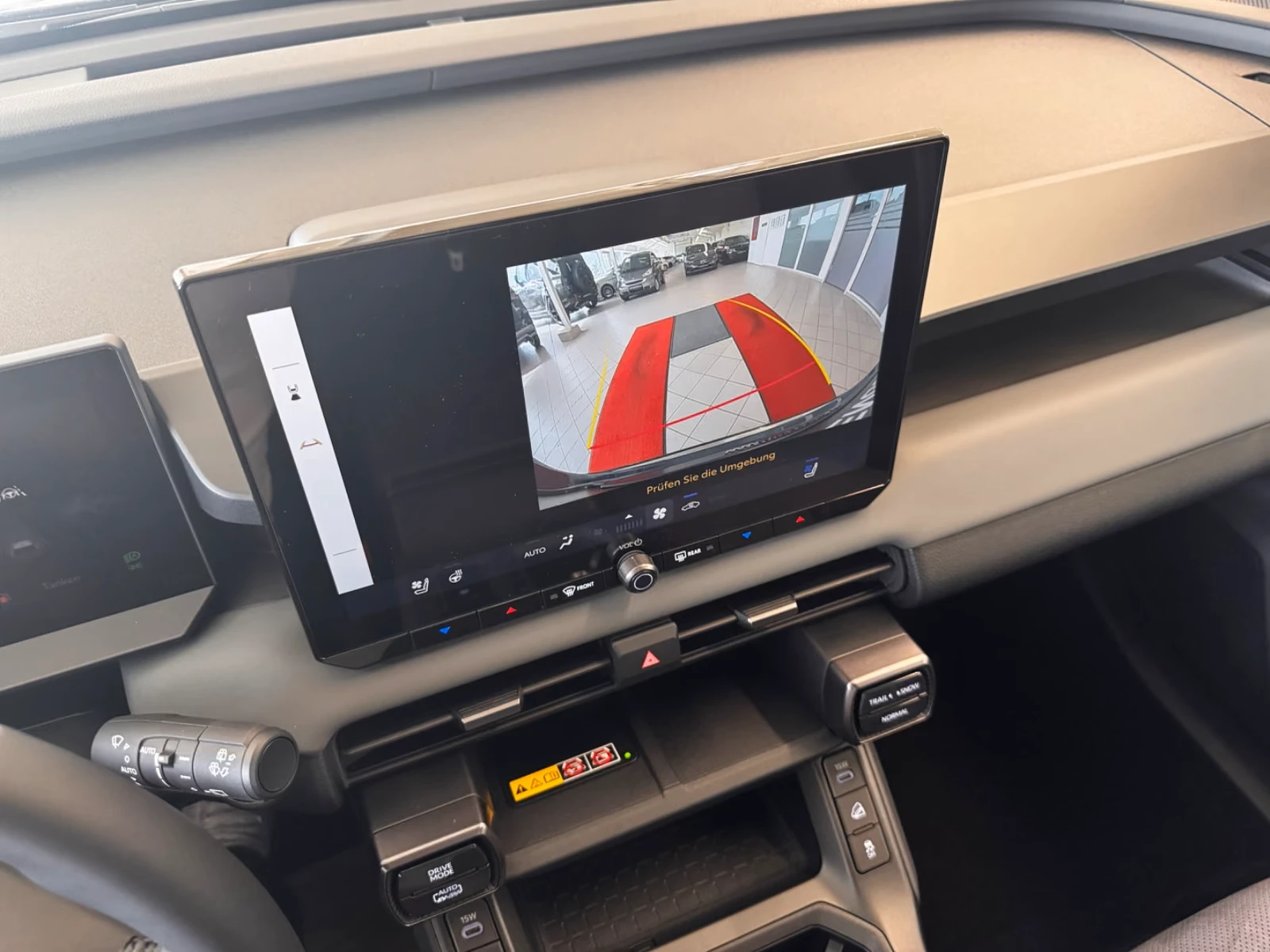 Toyota Rav4 PLUG-IN* AWD* MEMORY* DISTR* CAM* CARPLAY*  | Mobile.bg � ����������� 13