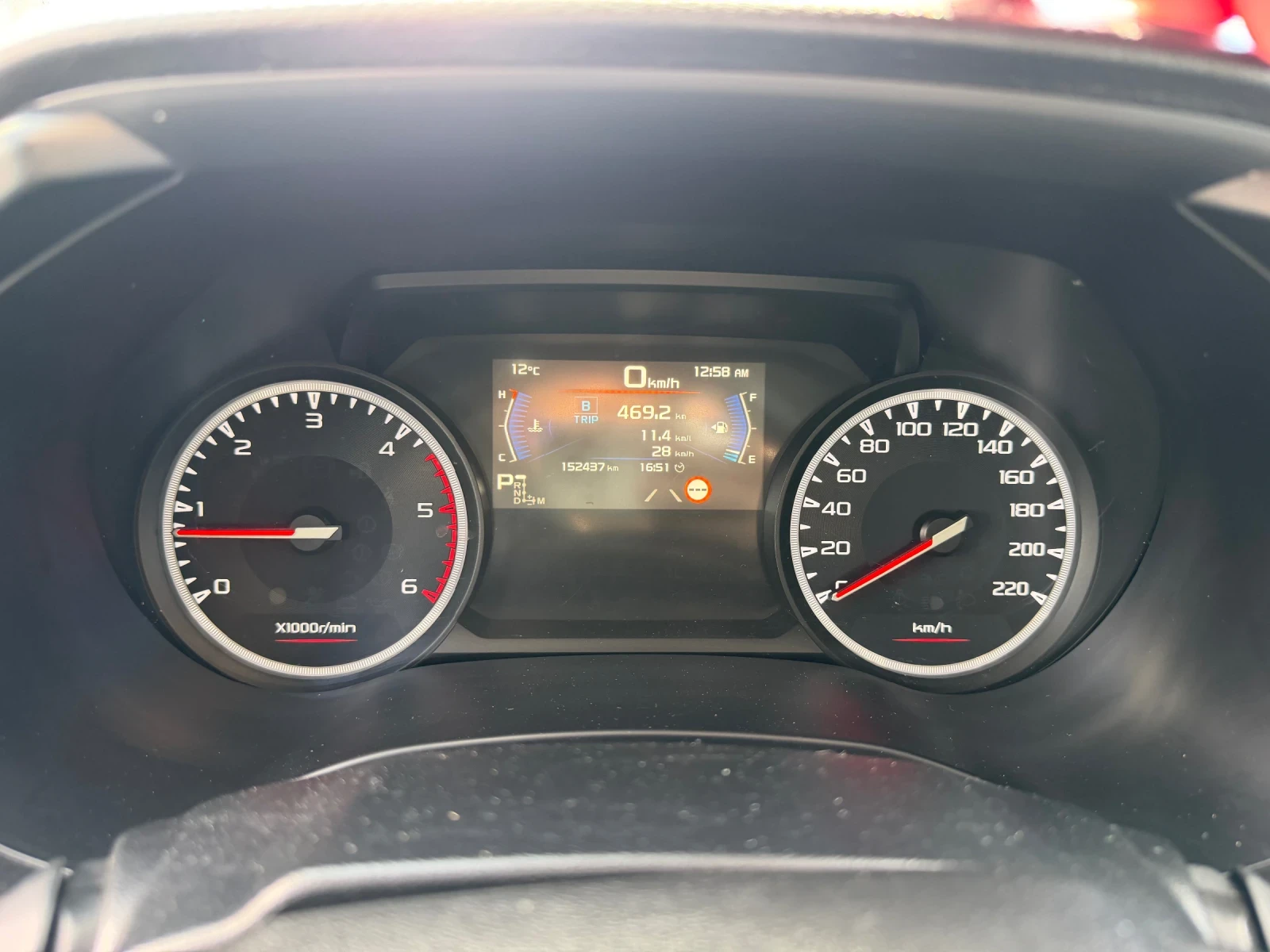 Isuzu D-max, снимка 10 - Автомобили и джипове - 56683669